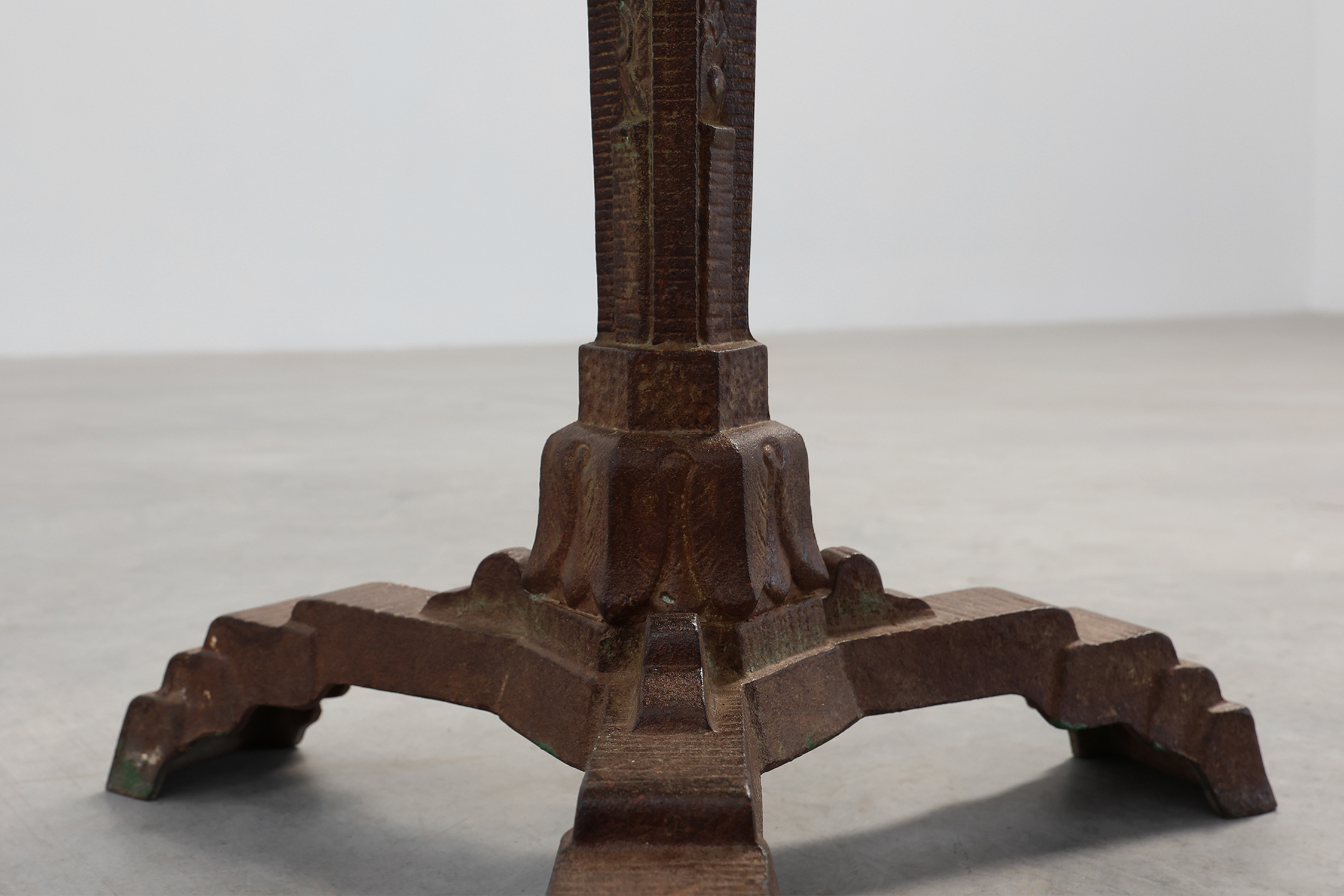 Art Deco bistro table in cast iron with marble top, France ca. 1925thumbnail